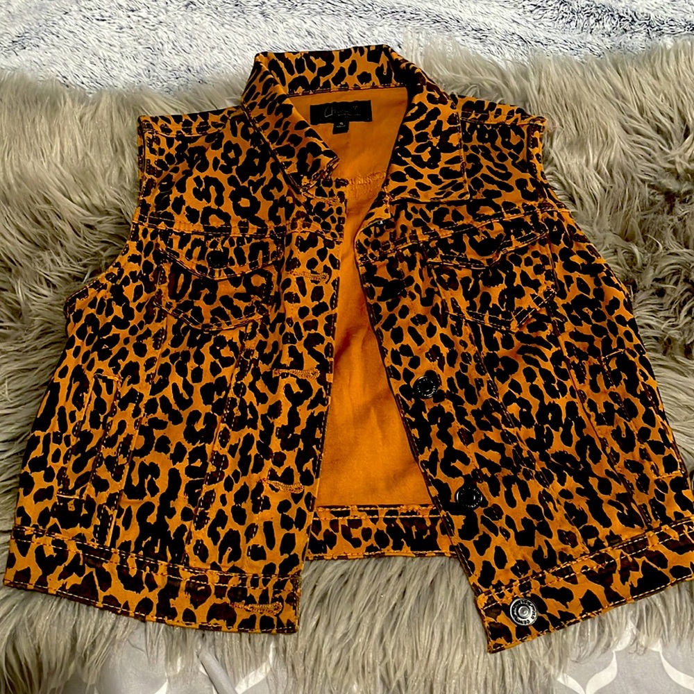 Cheetah vest